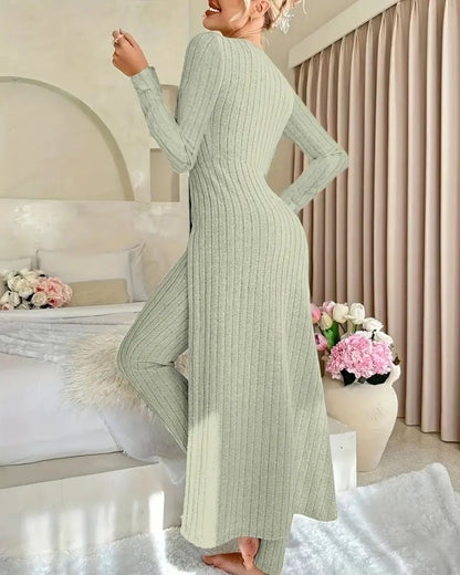 Monetelle Split Sleeve Ensemble