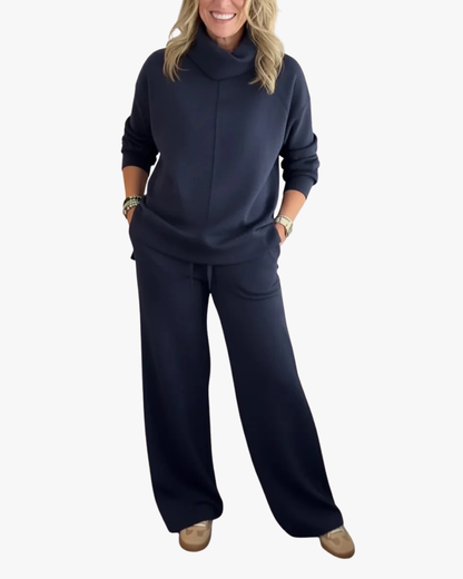 The Relaxed Two-Piece Set